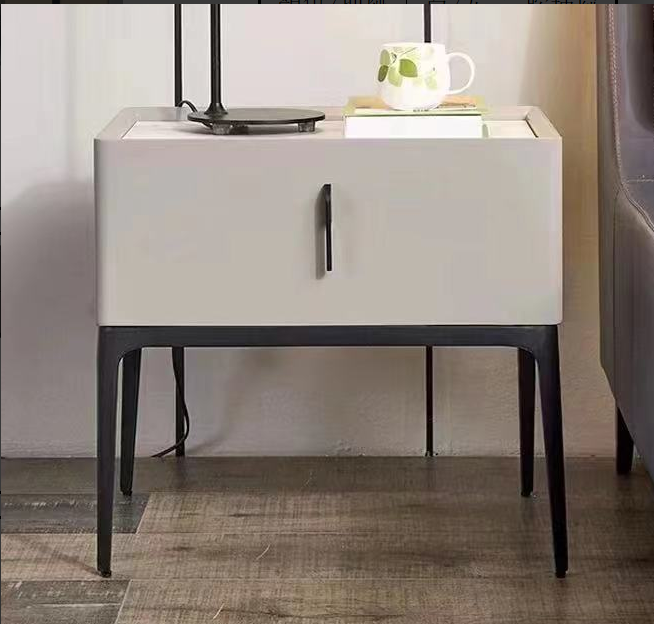 現代簡約   奶油色烤漆 床頭櫃 ST＃B29