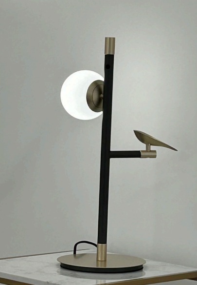 丹麥設計款 檯燈 黑